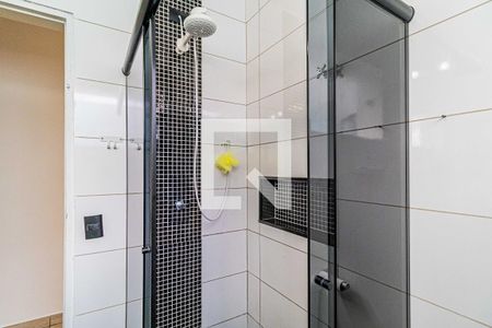 Casa à venda com 100m², 2 quartos e 2 vagas Casa à venda com 100m², 2 quartos e 2 vagasBanheiro