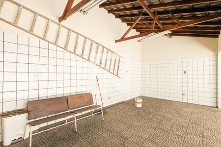 Casa à venda com 240m², 3 quartos e 3 vagasChurrasqueira