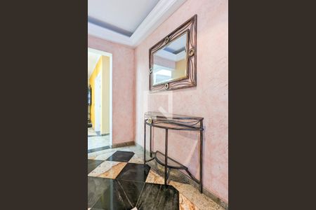 Hall de entrada de casa à venda com 3 quartos, 240m² em Independência, São Bernardo do Campo