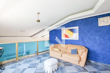 Casa à venda com 240m², 3 quartos e 3 vagasSala íntima