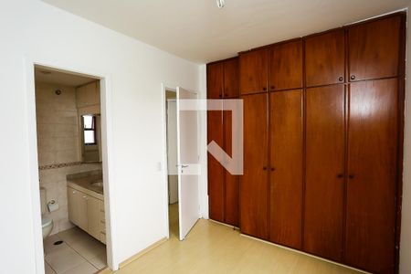 Apartamento para alugar com 68m², 3 quartos e 2 vagasSuíte