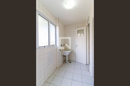 Apartamento para alugar com 93m², 3 quartos e 1 vagaÁrea de Serviço
