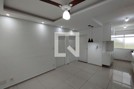 Sala de apartamento para alugar com 2 quartos, 50m² em Jardim Aeroporto, Ribeirão Preto