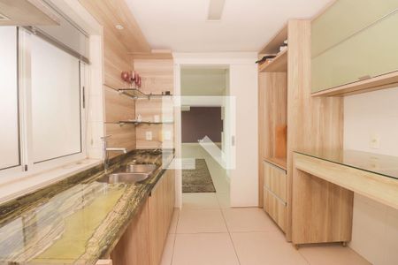 Apartamento à venda com 113m², 2 quartos e 2 vagas Apartamento à venda com 113m², 2 quartos e 2 vagasCozinha e Área de Serviço