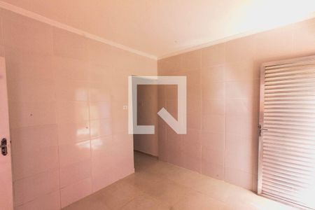 Cozinha de casa para alugar com 1 quarto, 60m² em Vila Alpina, São Paulo