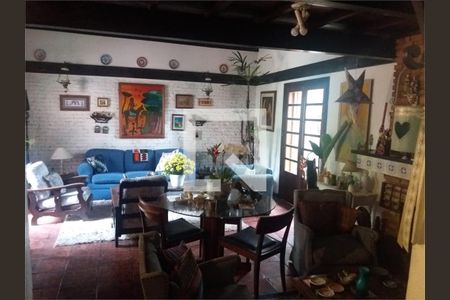 Casa à venda com 3 quartos, 216m² em Vila Cruzeiro, São Paulo
