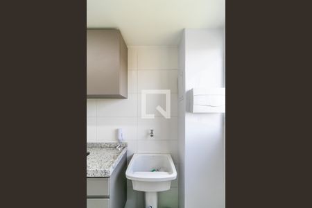 Apartamento para alugar com 51m², 2 quartos e 1 vaga Apartamento para alugar com 51m², 2 quartos e 1 vagaCozinha e Área de Serviço
