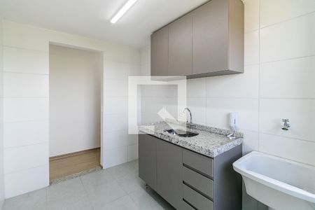 Apartamento para alugar com 51m², 2 quartos e 1 vaga Apartamento para alugar com 51m², 2 quartos e 1 vagaCozinha e Área de Serviço