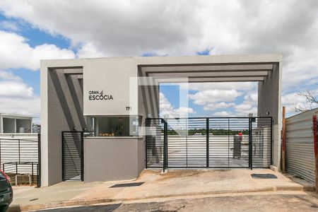 Apartamento para alugar com 51m², 2 quartos e 1 vaga Apartamento para alugar com 51m², 2 quartos e 1 vagaFachada