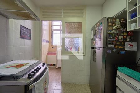 Apartamento à venda com 75m², 2 quartos e sem vagaCozinha