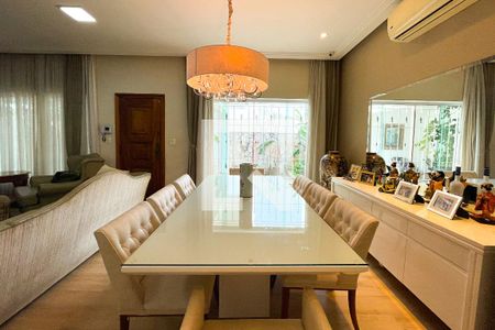 Sala de casa para alugar com 5 quartos, 520m² em Alto da Lapa, São Paulo