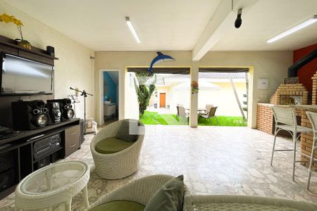 Casa para alugar com 520m², 5 quartos e 3 vagas Casa para alugar com 520m², 5 quartos e 3 vagasÁrea Churrasqueira