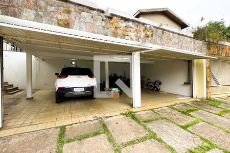 Casa para alugar com 520m², 5 quartos e 3 vagas Casa para alugar com 520m², 5 quartos e 3 vagasGaragem