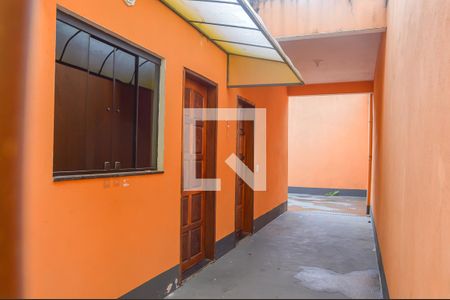 Casa à venda com 325m², 6 quartos e 3 vagas Casa à venda com 325m², 6 quartos e 3 vagasHall de entrada