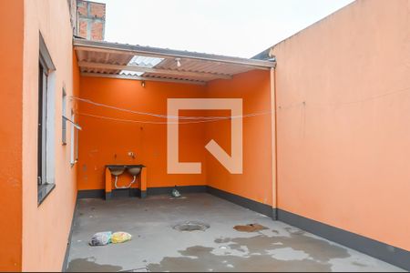 Casa à venda com 325m², 6 quartos e 3 vagas Casa à venda com 325m², 6 quartos e 3 vagasÁrea de Serviço