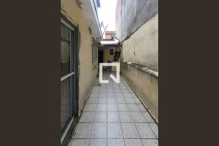 Studio para alugar com 38m², 1 quarto e sem vaga Studio para alugar com 38m², 1 quarto e sem vagaCorredor externo