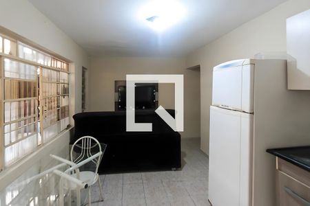 Sala de kitnet/studio para alugar com 1 quarto, 38m² em Cidade São Mateus, São Paulo