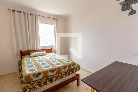 Quarto1 de apartamento para alugar com 2 quartos, 70m² em Nova Mirim, Praia Grande