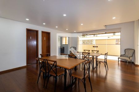 Apartamento à venda com 125m², 3 quartos e 2 vagas Apartamento à venda com 125m², 3 quartos e 2 vagasÁrea comum do prédio - Salão de Festas