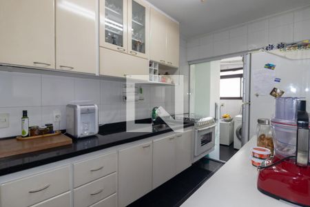 Apartamento à venda com 125m², 3 quartos e 2 vagas Apartamento à venda com 125m², 3 quartos e 2 vagasCozinha