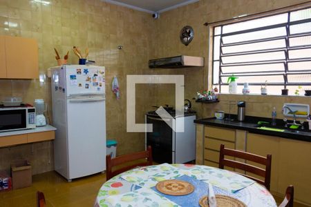 Casa à venda com 332m², 4 quartos e 3 vagasCozinha