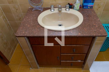 Casa à venda com 332m², 4 quartos e 3 vagasBanheiro