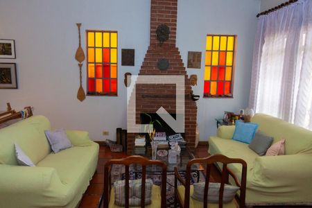 Sala de casa à venda com 4 quartos, 332m² em Jardim das Vertentes, São Paulo