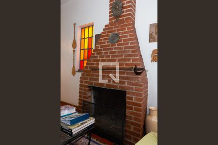 Sala de casa à venda com 4 quartos, 332m² em Jardim das Vertentes, São Paulo