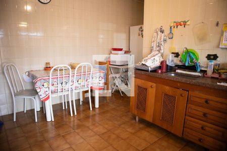 Casa de condomínio à venda com 200m², 2 quartos e 1 vagaCozinha