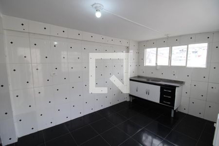 Cozinha de casa para alugar com 1 quarto, 30m² em Vila Nova Cachoeirinha, São Paulo