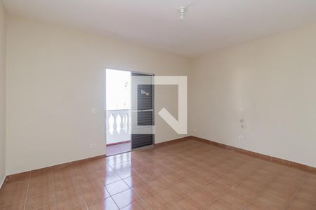 Suite de casa para alugar com 3 quartos, 270m² em Jardim Triana, São Paulo