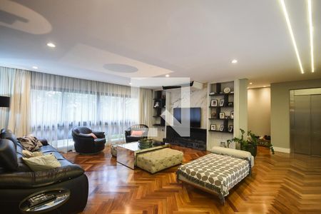 Sala de casa à venda com 4 quartos, 700m² em Jardim Leonor, São Paulo
