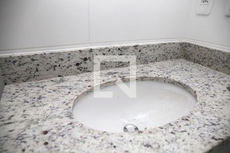 Apartamento à venda com 83m², 2 quartos e 1 vagaBanheiro Quarto 1 Suíte