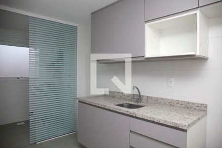 Apartamento à venda com 83m², 2 quartos e 1 vagaCozinha + Área de Serviço