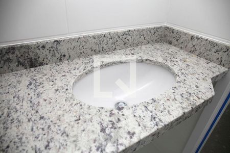 Apartamento à venda com 83m², 2 quartos e 1 vagaBanheiro Quarto 2 Suíte