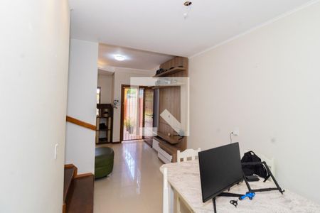 Sala de casa à venda com 2 quartos, 72m² em Mato Grande, Canoas