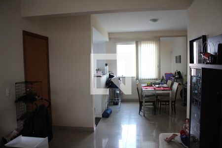 Sala de apartamento à venda com 3 quartos, 79m² em Eldorado, Contagem