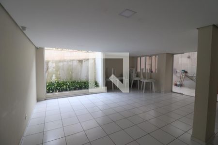 Apartamento à venda com 72m², 3 quartos e 1 vagaÁrea comum - Salão de festas