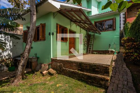 Casa à venda com 264m², 3 quartos e 4 vagasQuintal