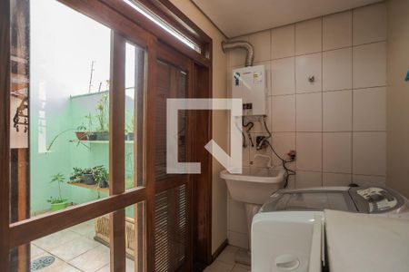 Casa à venda com 264m², 3 quartos e 4 vagasÁrea de Serviço