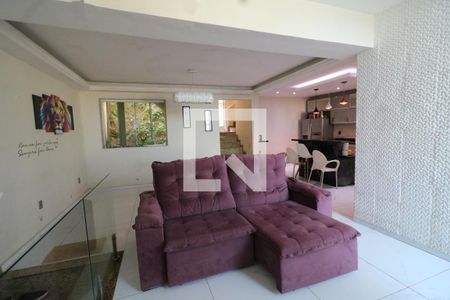 Sala de casa para alugar com 3 quartos, 400m² em Zumbi, Rio de Janeiro