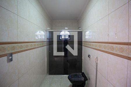 Banheiro Suite de casa para alugar com 2 quartos, 150m² em Vila Lourdes, São Paulo