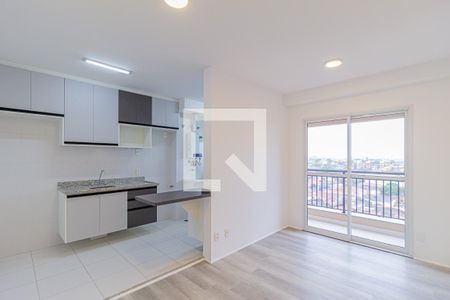 Apartamento para alugar com 3 quartos, 66m² em Jardim das Belezas, Carapicuíba
