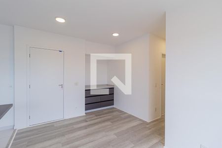Sala de casa de condomínio para alugar com 3 quartos, 66m² em Jardim das Belezas, Carapicuíba