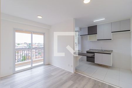 Sala de casa de condomínio para alugar com 3 quartos, 66m² em Jardim das Belezas, Carapicuíba
