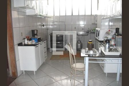 Casa à venda com 4 quartos, 120m² em Vista Alegre, Belo Horizonte