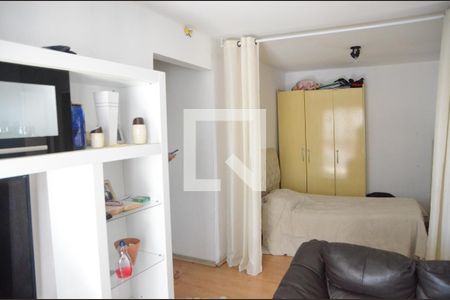 Sala de apartamento à venda com 3 quartos, 65m² em Veloso, Osasco
