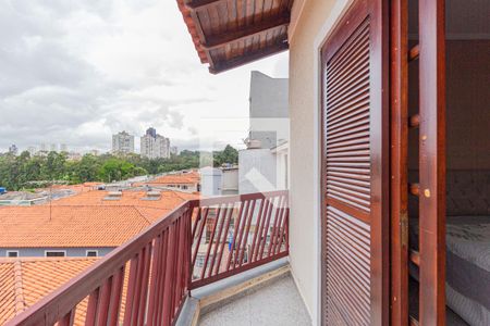 Sacada da suíte de casa à venda com 3 quartos, 212m² em Umuarama, Osasco