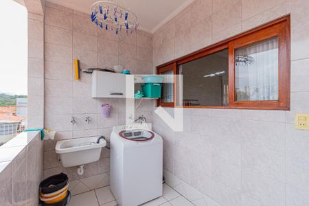 Casa à venda com 212m², 3 quartos e 6 vagasÁrea de serviço