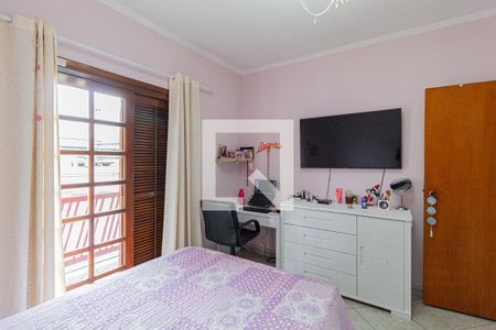 Casa à venda com 212m², 3 quartos e 6 vagasQuarto 2